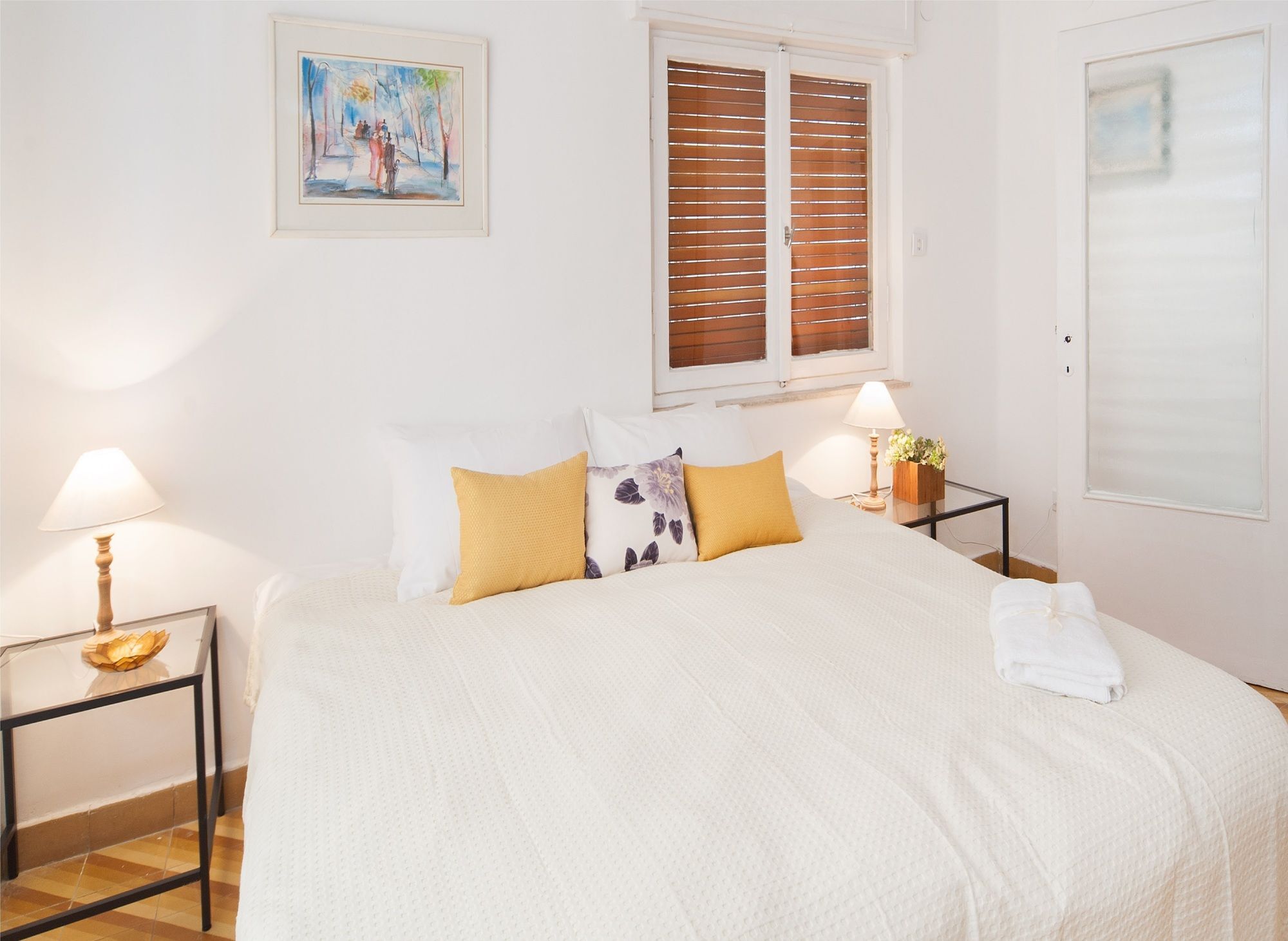 Charming 2Bd Apt W/ Balcony By Sea N' Rent تل أبيب المظهر الخارجي الصورة